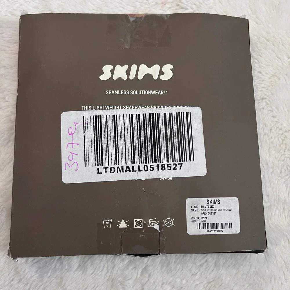 SKIMS Women's Sculpt Short Mid Thigh Open Gusset Onyx Black SH-MTS-0602 Size S/M